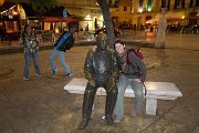 Málaga je také rodným městem slavného malíře a sochaře Pabla Picassa. Jeho obraz Alžírské ženy byl v květnu 2015 vydražen za 179,4 milionu dolarů (v přepočtu 4,4 miliardy korun), čímž se stal historicky nejdražším výtvarným dílem prodaným v aukci.